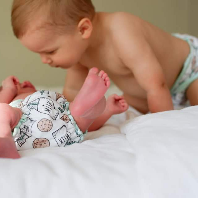 Newborn Fitted - Classic Serged - Lilly & Frank