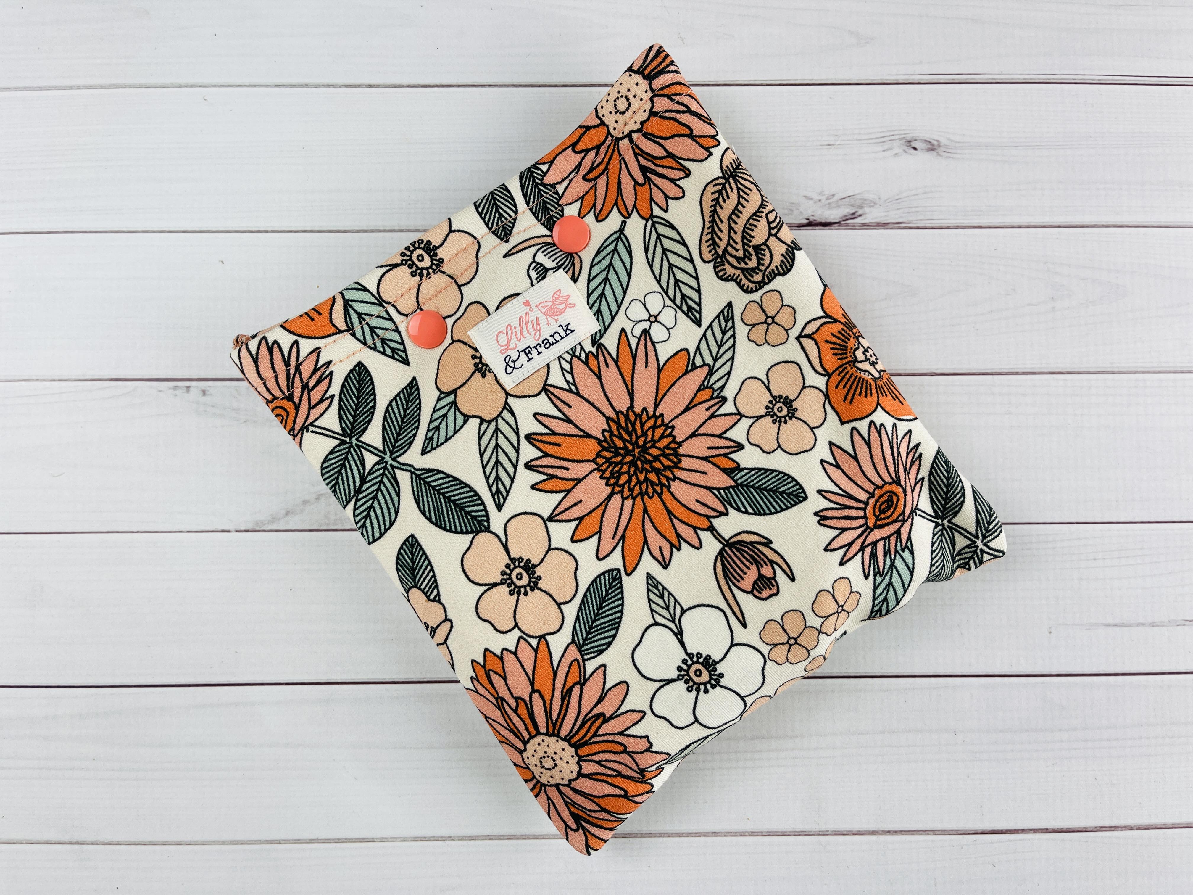 Mini Cloth Wipes & Pouch - 12 Pack - Lilly & Frank