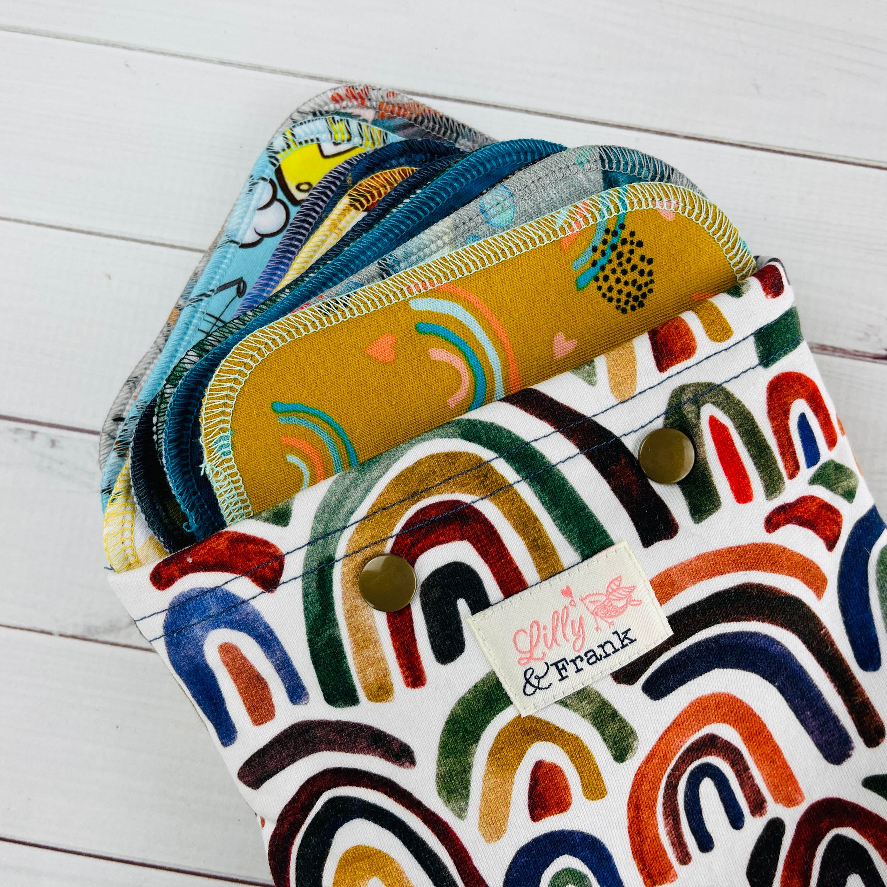 Mini Cloth Wipes & Pouch - 12 Pack - Lilly & Frank
