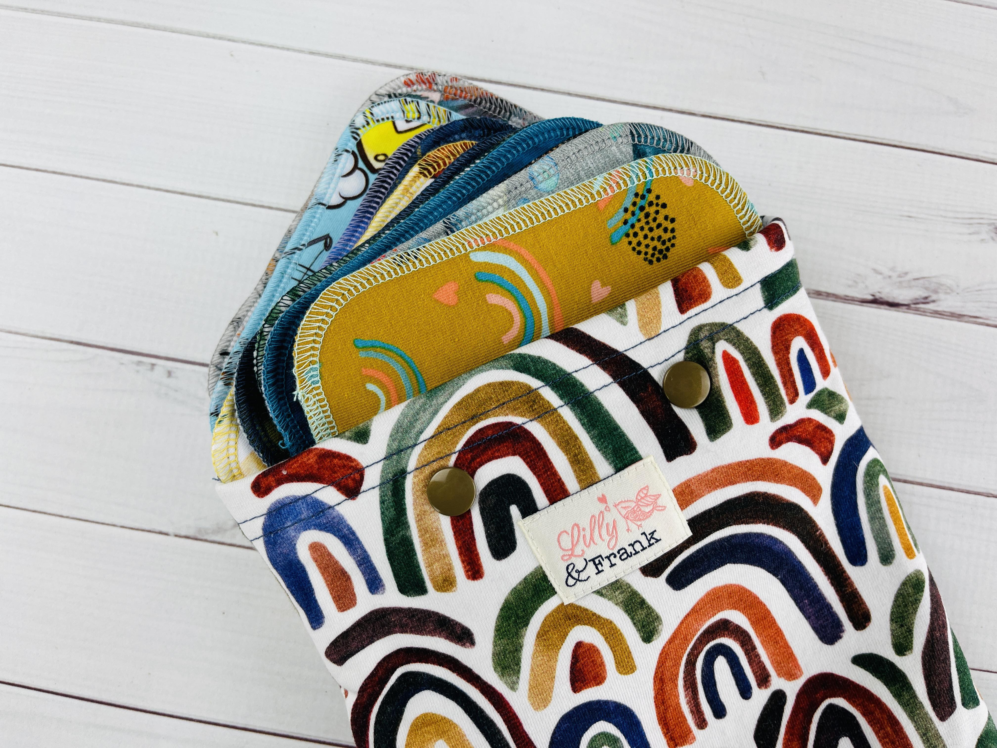 Mini Cloth Wipes & Pouch - 12 Pack - Lilly & Frank