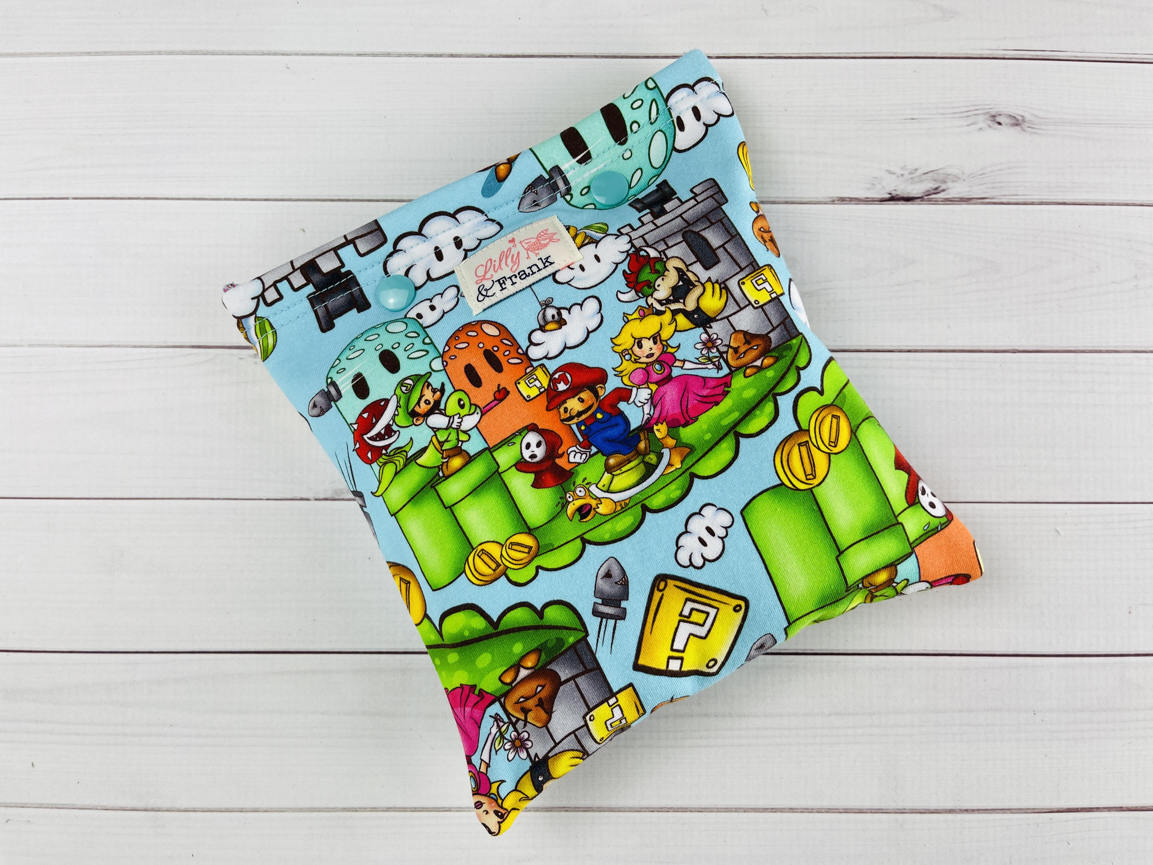 Mini Cloth Wipes & Pouch - 12 Pack - Lilly & Frank