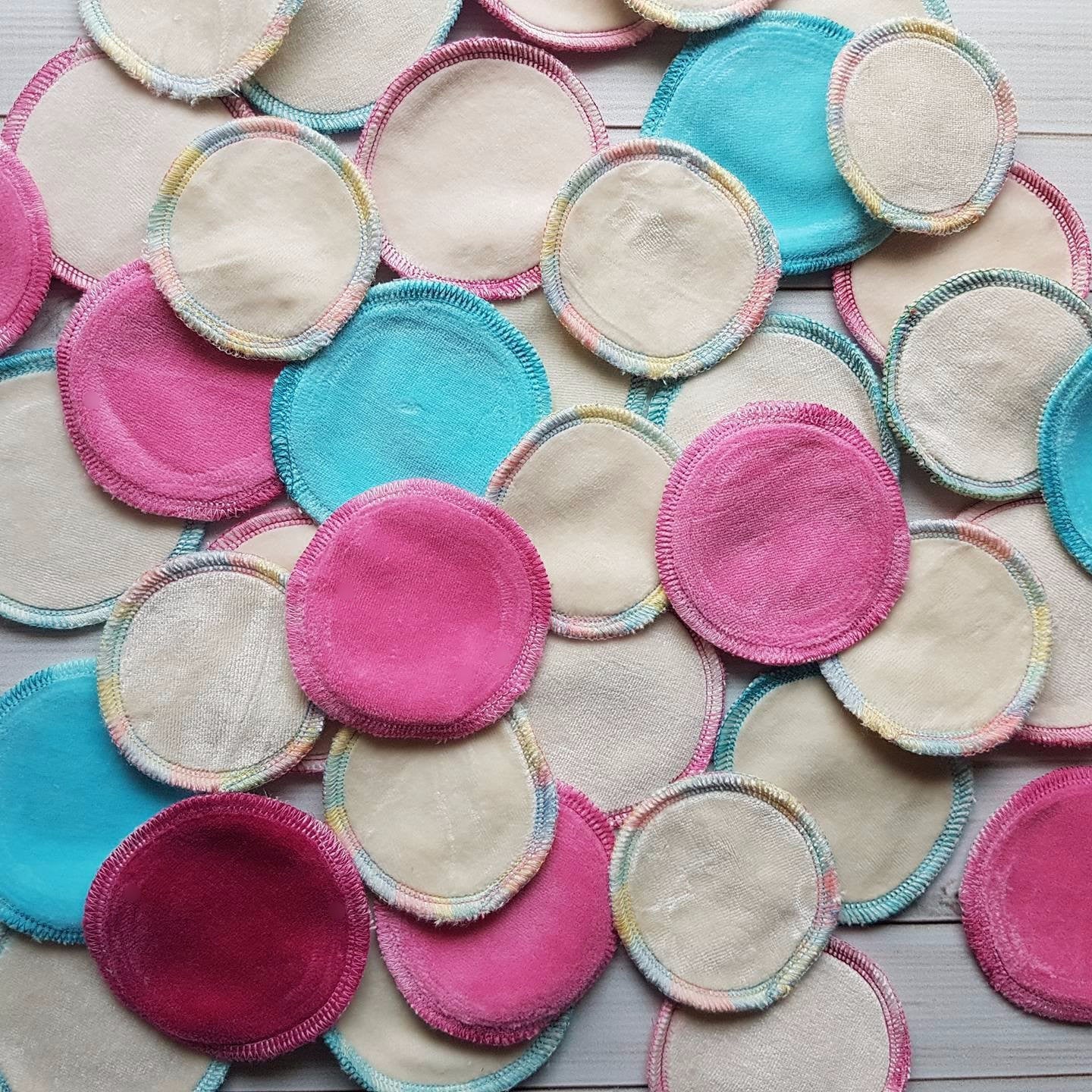Lilly & Frank Set Of 6 Velour Makeup Removal Pads