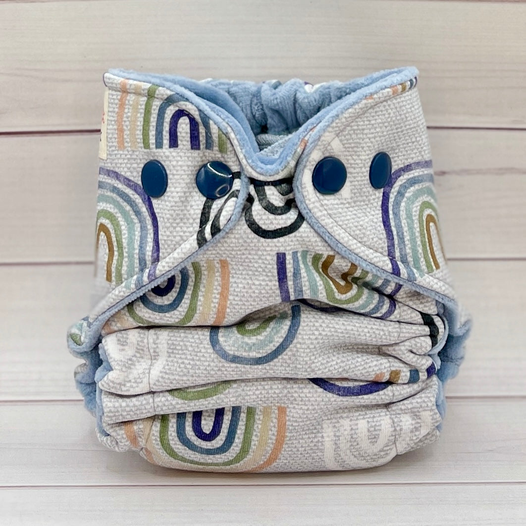 Newborn Fitted Cloth Diaper (6-14lbs) - Little Arches - Lilly & Frank 