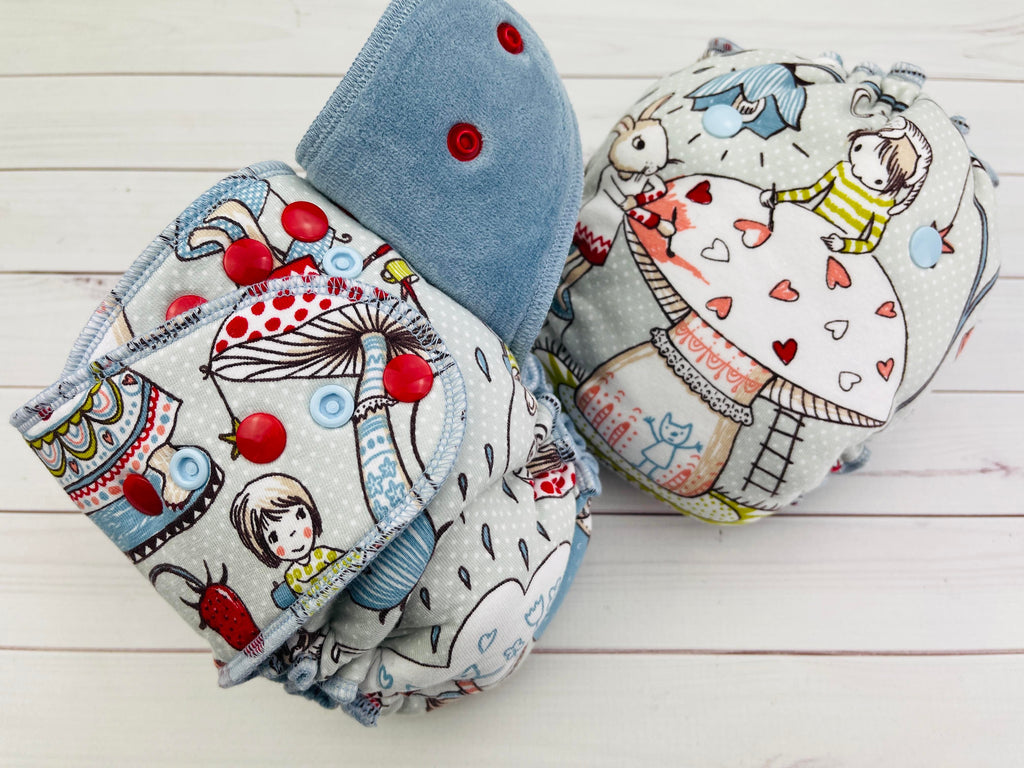Lilly & Frank cloth diaper Paint My World Toddler Cloth Diaper - Fitted - Serged
