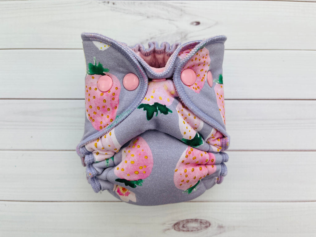 Lilly & Frank Cloth Diaper Strawberry Smoothie Newborn Cloth Diaper - Hybrid - Serged