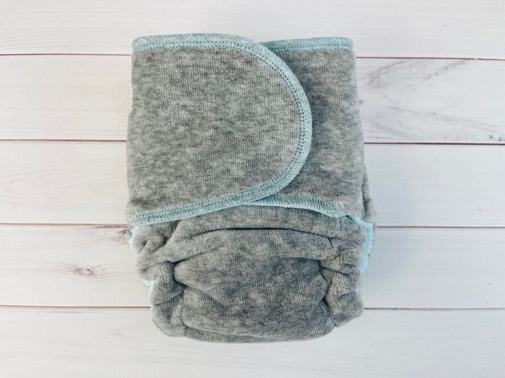 Lilly & Frank cloth diaper Sunshine Coast Newborn Snapless Velour