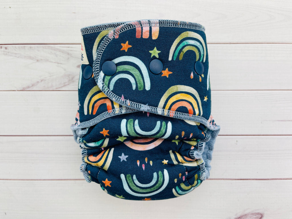 Lilly & Frank Fitted Cloth Diaper Stars & Rainbows Petite Hybrid Cloth Diaper - Hybrid - Classic Serged