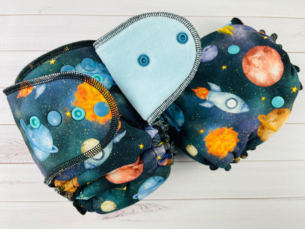 Lilly & Frank One Size Cloth Diaper To The Moon One Size Cloth Diaper - Hybrid - Serged
