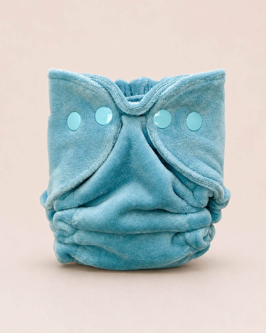 Newborn Fitted Cloth Diaper (6-14lbs) - Dreamy Blue Velour by Lilly & Frank 