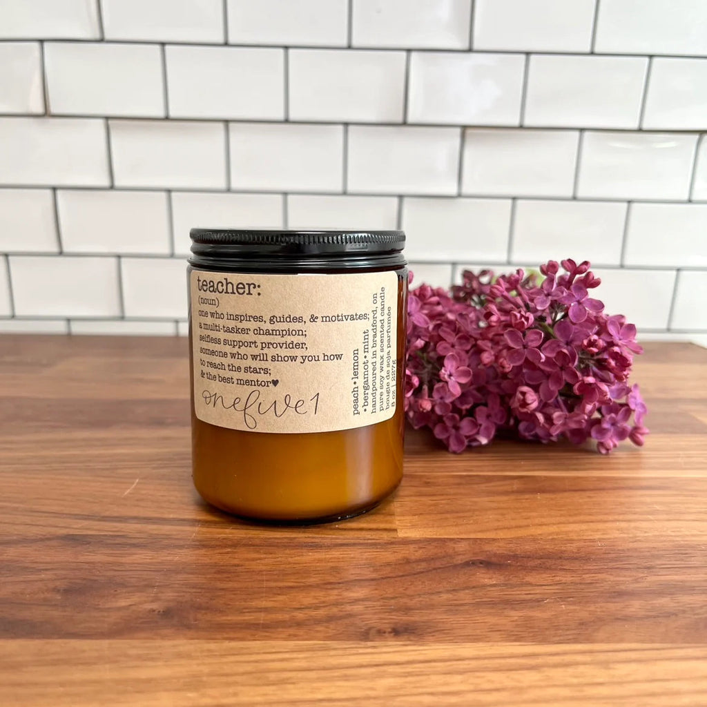 onefive1 Candle teacher: peach • mint • bergamot onefive1 soy candles