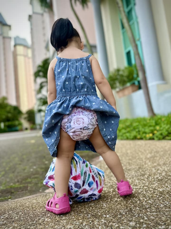 Toddler Fitted Cloth Diaper (20-60lbs) - TEMPLATE COMFORT SERGED by Lilly & Frank 